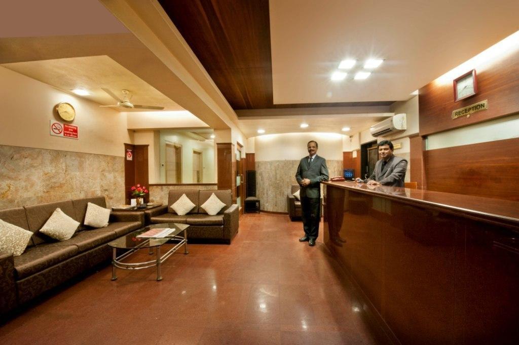 Rajhans Hotel Mumbai Ngoại thất bức ảnh