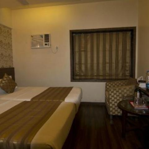 Rajhans Hotel Mumbai Phòng bức ảnh